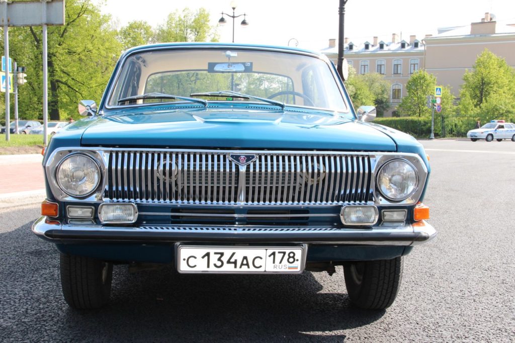 GAZ 24 Volga VIP Snapshots