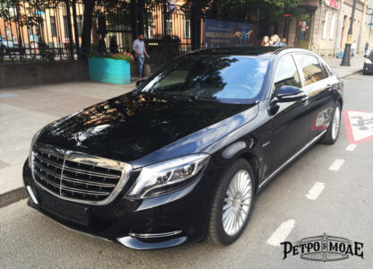 Mercedes Maybach black