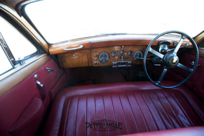 Jaguar Mark 9 - Image 2