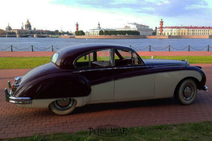Jaguar Mark 9 - Image 5